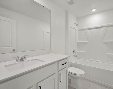 2711 Pioneer Trail - Photo Thumbnail 15