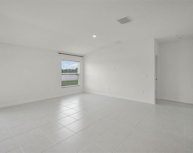 2711 Pioneer Trail - Photo Thumbnail 5
