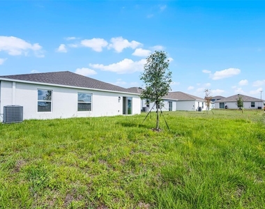 2711 Pioneer Trail - Photo Thumbnail 20