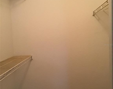 1029 S Hiawassee Road - Photo Thumbnail 12