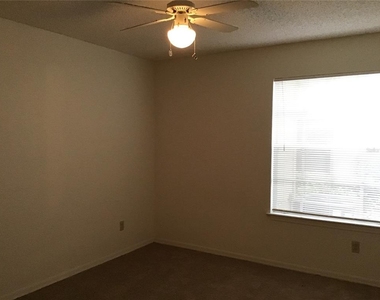1029 S Hiawassee Road - Photo Thumbnail 7