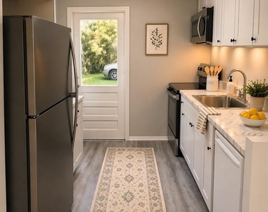 190 W Ventris Avenue - Photo Thumbnail 1