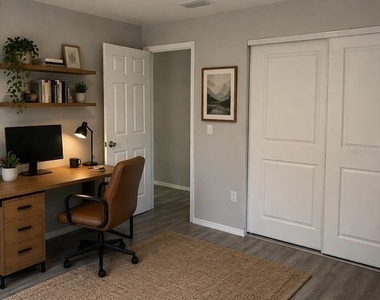 190 W Ventris Avenue - Photo Thumbnail 7