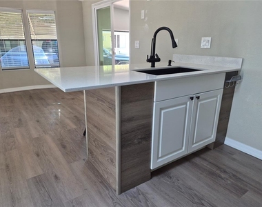 3000 Clarcona Road - Photo Thumbnail 5