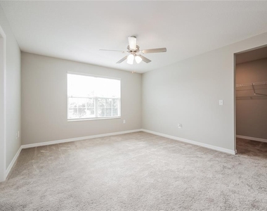 1662 Redfin Drive - Photo Thumbnail 7