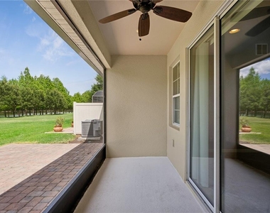 5640 Siracusa Lane - Photo Thumbnail 28