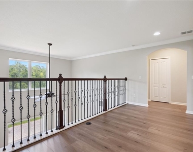 5640 Siracusa Lane - Photo Thumbnail 17