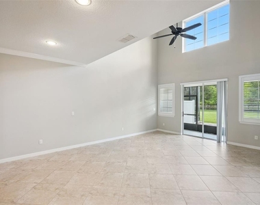 5640 Siracusa Lane - Photo Thumbnail 5