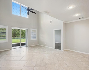 5640 Siracusa Lane - Photo Thumbnail 4