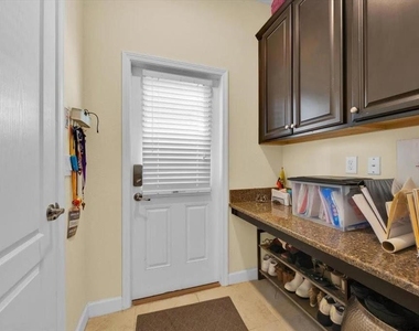 7401 Ella Lane - Photo Thumbnail 27