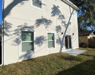 732 S Lee Avenue - Photo Thumbnail 27