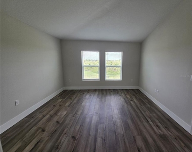 1728 Vanilla Street - Photo Thumbnail 10
