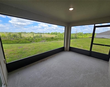 1728 Vanilla Street - Photo Thumbnail 3