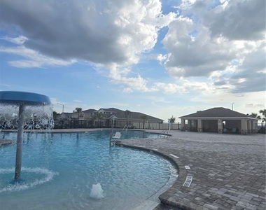 1728 Vanilla Street - Photo Thumbnail 42