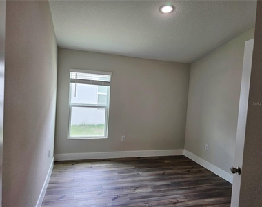 1728 Vanilla Street - Photo Thumbnail 22