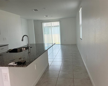 4981 Kaia Avenue - Photo Thumbnail 4