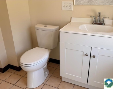 3241 Freemansburg Avenue - Photo Thumbnail 16