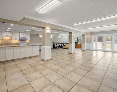 101 N Grandview Street - Photo Thumbnail 32