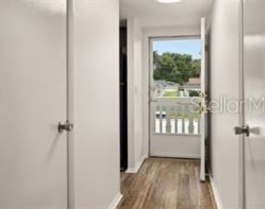 101 N Grandview Street - Photo Thumbnail 2