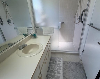 22 Bristol Drive - Photo Thumbnail 9