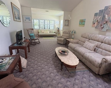 22 Bristol Drive - Photo Thumbnail 2