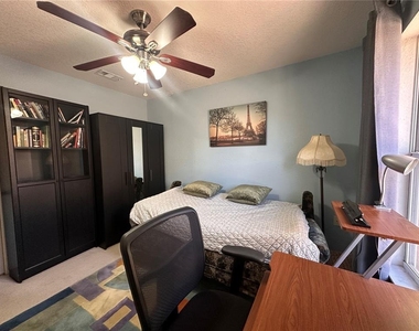 4600 E Moody Boulevard - Photo Thumbnail 18