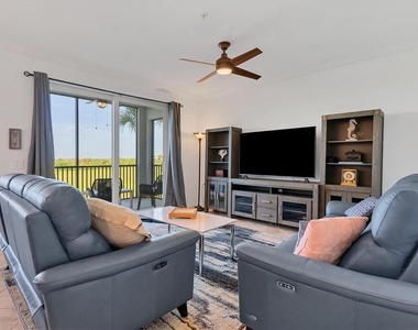 14071 Heritage Landing Boulevard - Photo Thumbnail 4