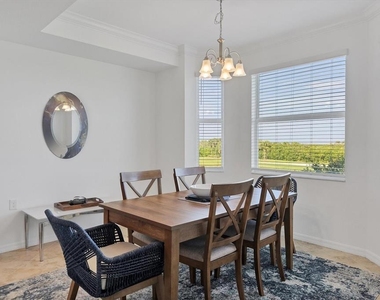 14071 Heritage Landing Boulevard - Photo Thumbnail 13