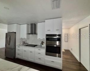 1802 Los Alamos Drive - Photo Thumbnail 12
