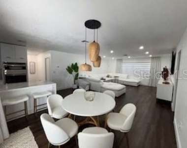 1802 Los Alamos Drive - Photo Thumbnail 9