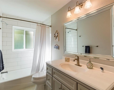 3005 Chase Circle - Photo Thumbnail 16