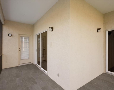 8009 Royal Birkdale Circle - Photo Thumbnail 62