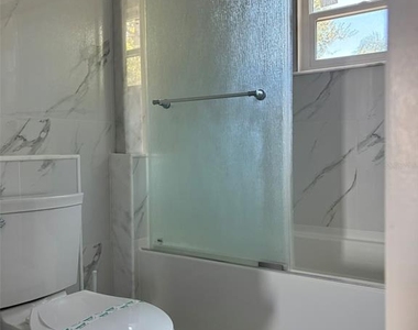2570 Loma Linda Street - Photo Thumbnail 11