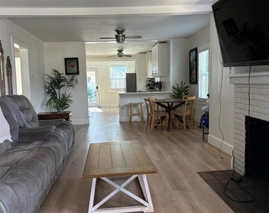 2570 Loma Linda Street - Photo Thumbnail 1