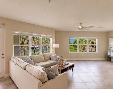 7840 34th Avenue W - Photo Thumbnail 13