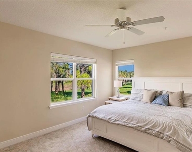 7840 34th Avenue W - Photo Thumbnail 16