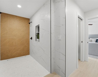501 65th Street - Photo Thumbnail 32