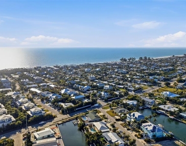 501 65th Street - Photo Thumbnail 54
