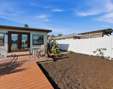 501 65th Street - Photo Thumbnail 45