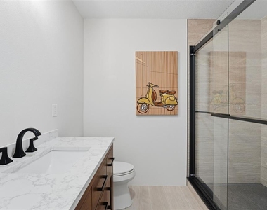 501 65th Street - Photo Thumbnail 36