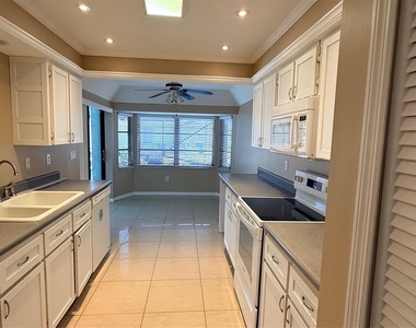 17154 Galleon Terrace - Photo Thumbnail 4