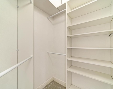 8261 Miramar Way - Photo Thumbnail 17