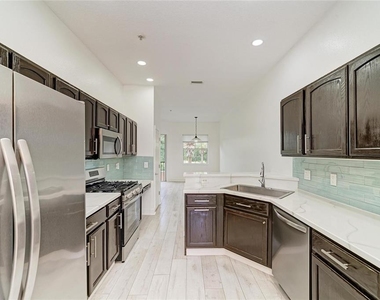 8261 Miramar Way - Photo Thumbnail 7