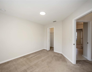1698 N Lavina Street - Photo Thumbnail 16