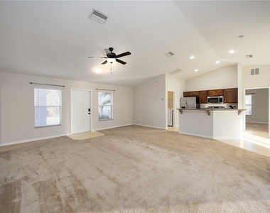 1698 N Lavina Street - Photo Thumbnail 5