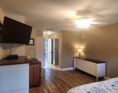 3411 Avenida Madera - Photo Thumbnail 14
