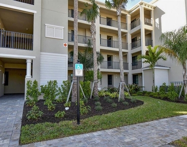 17626 Gawthrop Drive - Photo Thumbnail 2