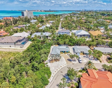 307 Avenida De Paradisio - Photo Thumbnail 2