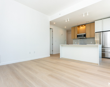 26-04 jackson ave - Photo Thumbnail 7