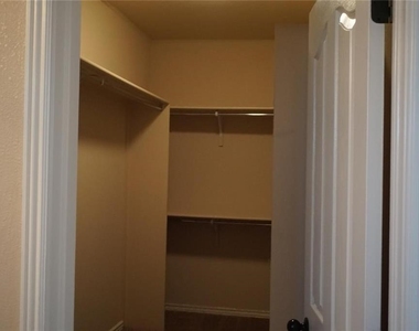 5828 Megan Street - Photo Thumbnail 16